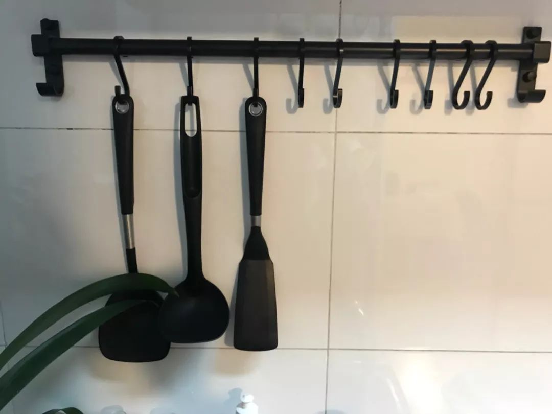 厨房杂物多多怎么处理,厨房杂物太多太凌乱怎么办