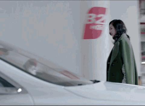 杨幂谈判官穿着,杨幂谈判官服装造型