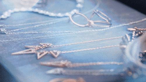 小心春季湿气入侵！金饰、钻饰不保养，两个月后成废品