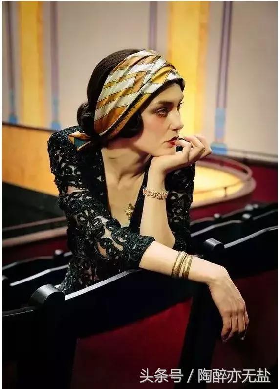 适合减龄少女心的发饰,80年代最流行的女士发饰