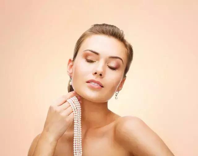 小心春季湿气入侵！金饰、钻饰不保养，两个月后成废品