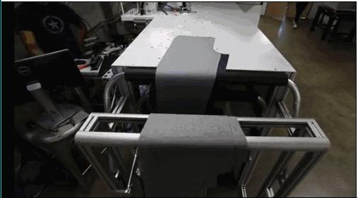 买了正版白菜价阿迪，你却丢掉了饭碗！