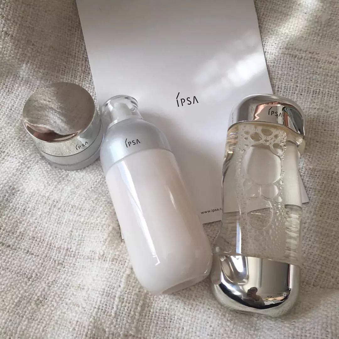 找了很久的油皮克星都在这里了，断货之前我一定要买到！