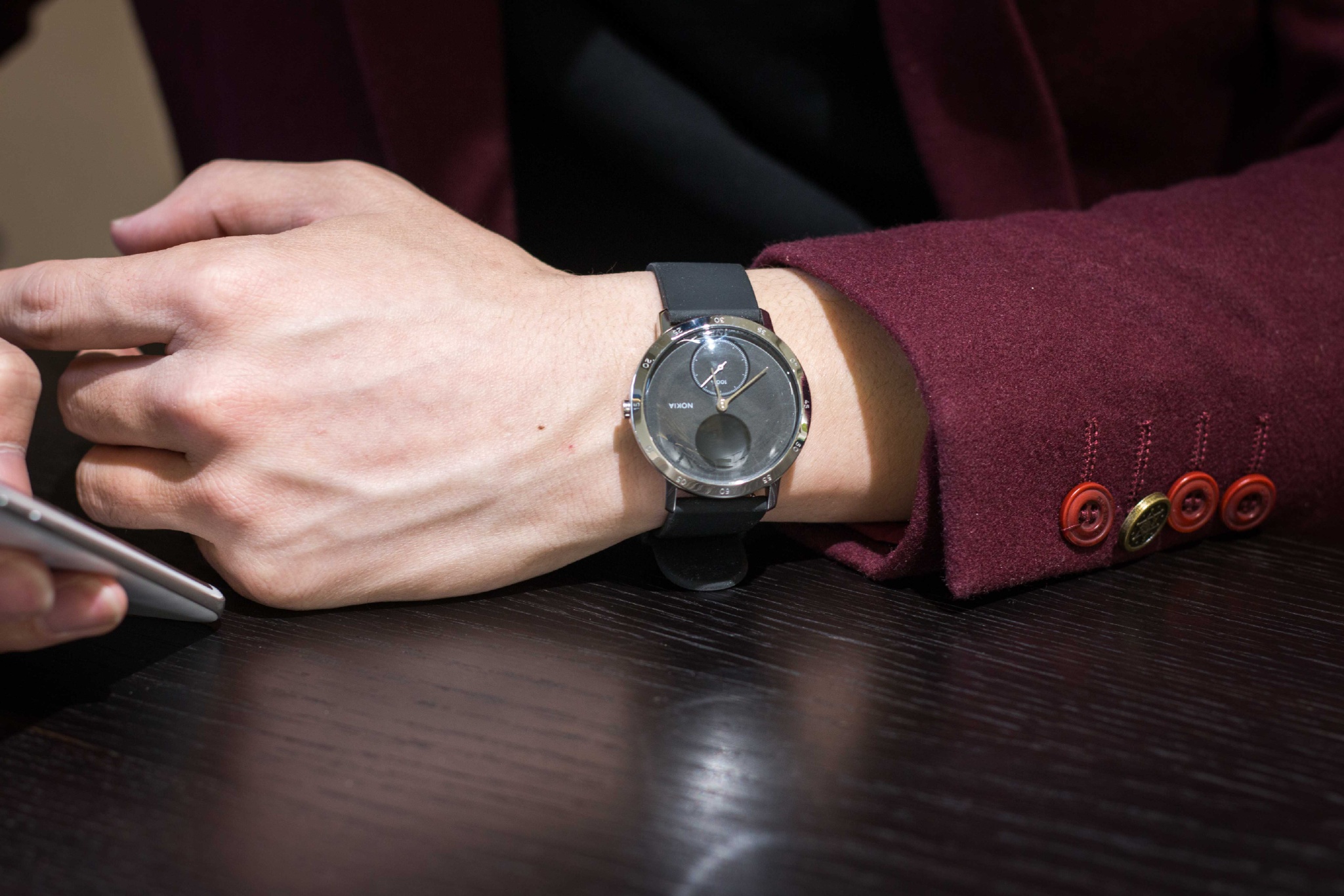 nokiasteelhr怎么用,nokiahrsteel评测