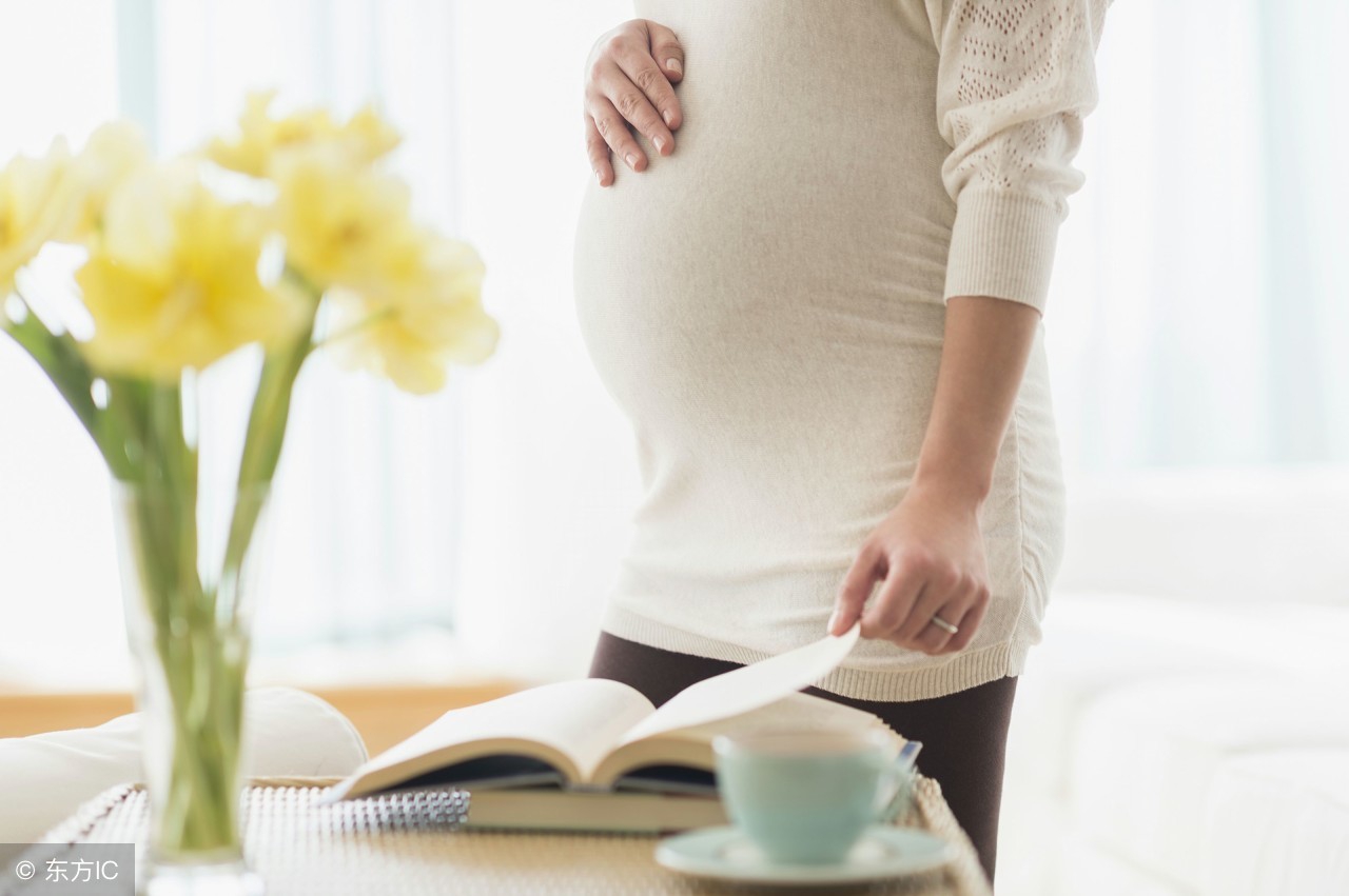孕期肚子发紧发硬是胎儿缺氧吗,孕妇肚子发硬宫缩怎么缓解