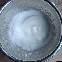 戚风蛋糕的做法6寸超详细,六寸戚风蛋糕做法全过程