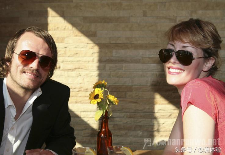 如何跟妹子聊天不冷场学会了妹子也就追到手了