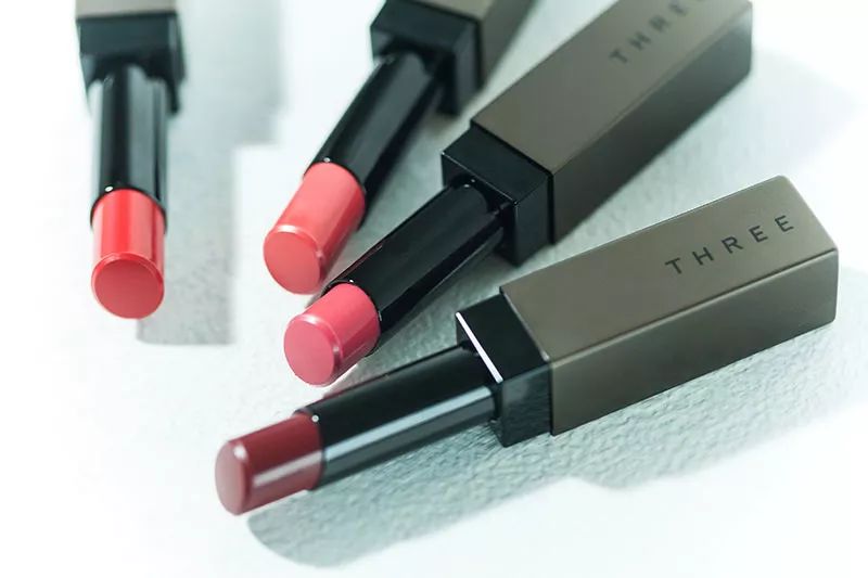 娇韵诗焕白淡斑精华孕期可用吗,孕期娇韵诗的产品都可以用吗