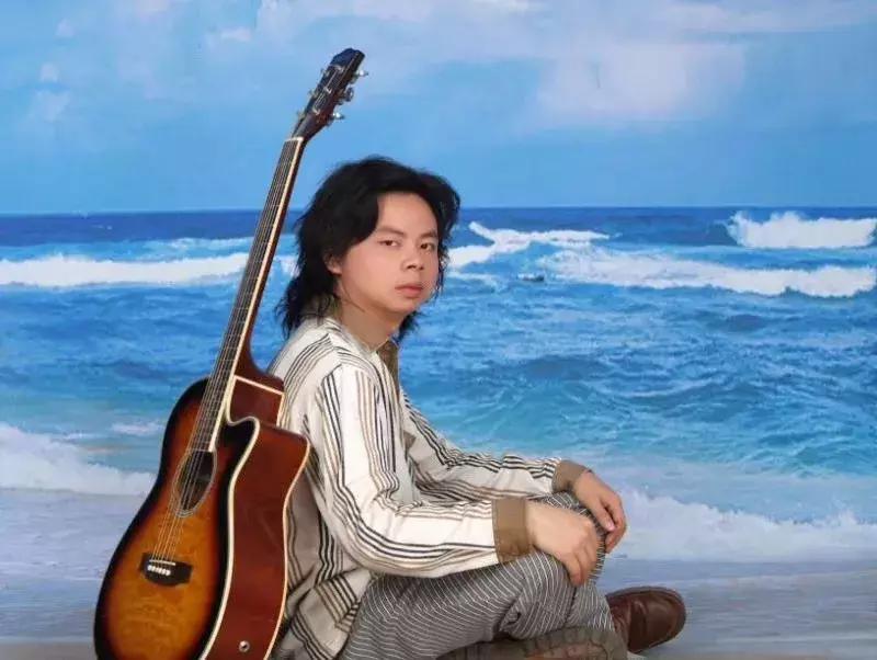 如何成为网红吉他手,网红都在哪里学吉他