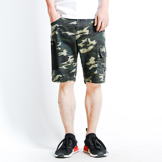 男神穿搭直筒长裤,日常穿搭的短裤推荐男