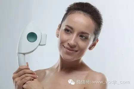 你和牛奶肌之间只差一道光，光子嫩肤到底有多神奇？