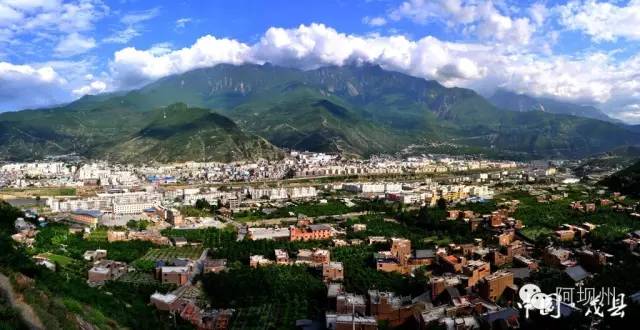 512汶川地震十二年铭记历史,缅怀汶川512地震