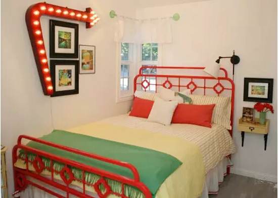 轻奢风格卧室铁艺床,铁艺床卧室现代设计风