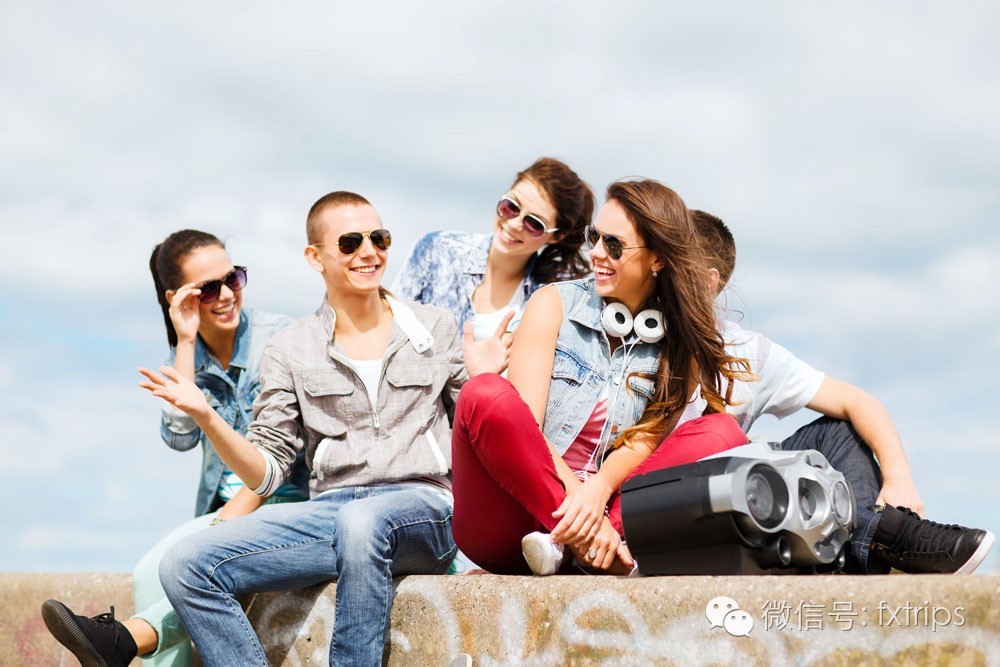 墨镜怎么选择才正确呢,墨镜怎么选才不会有印