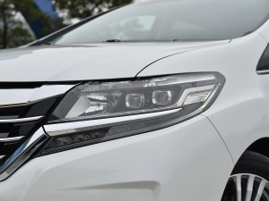 最新款艾力绅豪华版功能介绍,2016款艾力绅豪华版功能