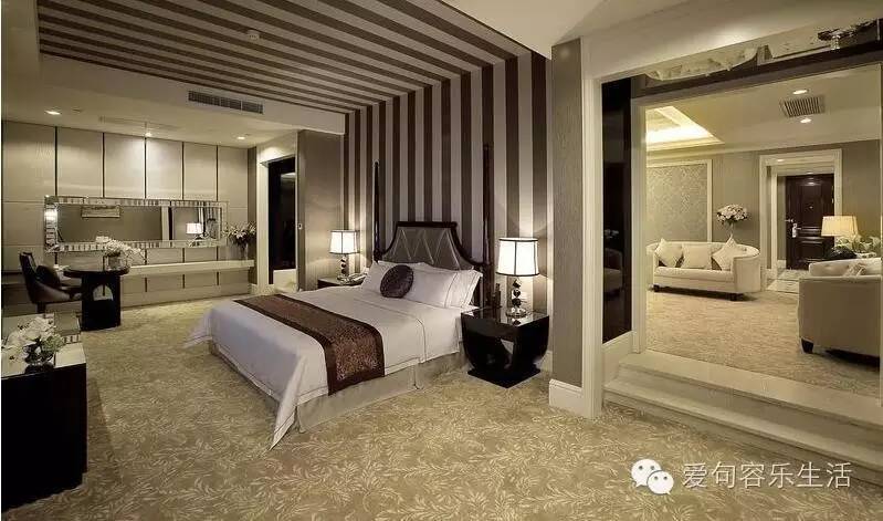 旅馆睡一天多少钱,在旅馆睡一夜多少钱