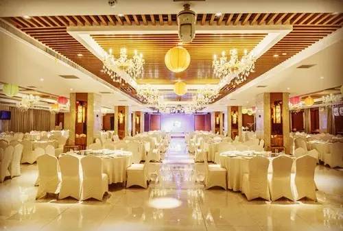 洛阳住哪个酒店好玩,洛阳酒店旅游攻略