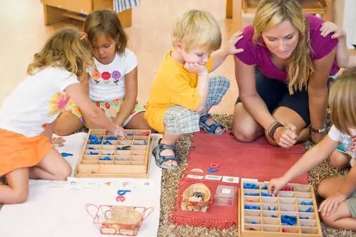 蒙特梭利幼儿园都有什么,为何要送孩子去蒙特梭利幼儿园
