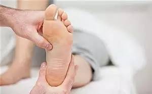 伊能静产后发福,伊能静产女后浮肿