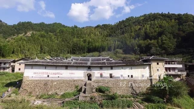 到永泰看福建的“布达拉宫”　三庄寨书写三传奇