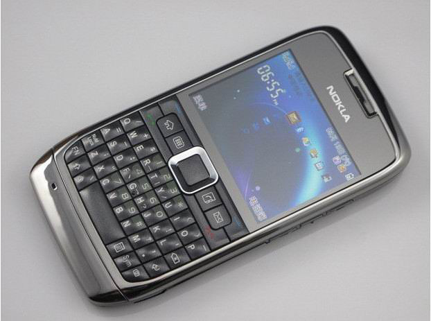 全键盘诺基亚e72i,诺基亚e71全键盘壁纸手机超清全屏