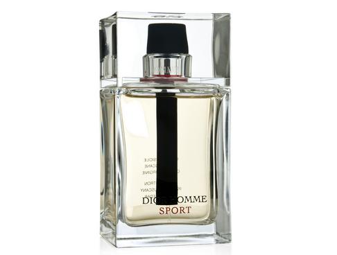 会用香水的男人说明品味不差,用香水的男人给人的印象