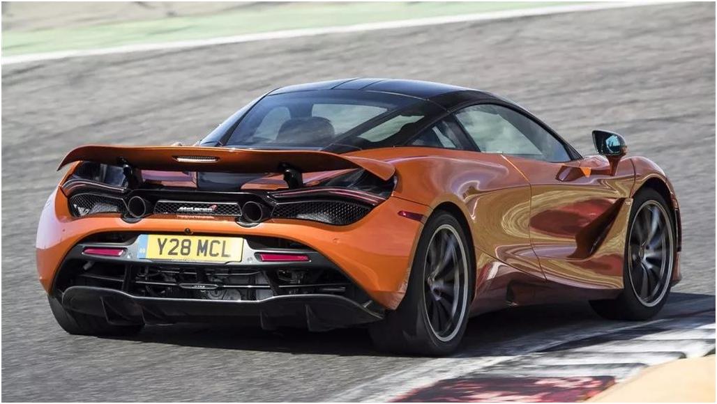 来来来，靠我们的双手拼出一个超跑的世界！