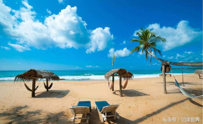 马尔代夫与我国的三沙市哪个更大,马尔代夫和三沙市