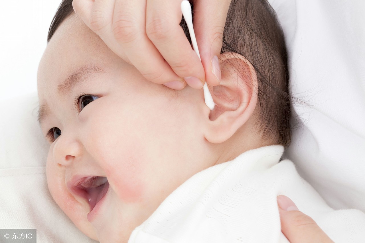 孩子耳朵进水怎么办,耳朵进水了用棉签有臭味用什么药