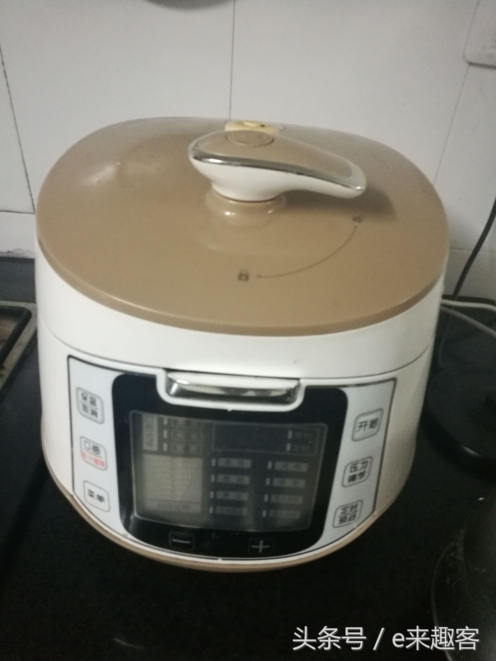 苏泊尔电压力锅e0故障排除图解,苏泊尔电压力锅e0故障解决方法