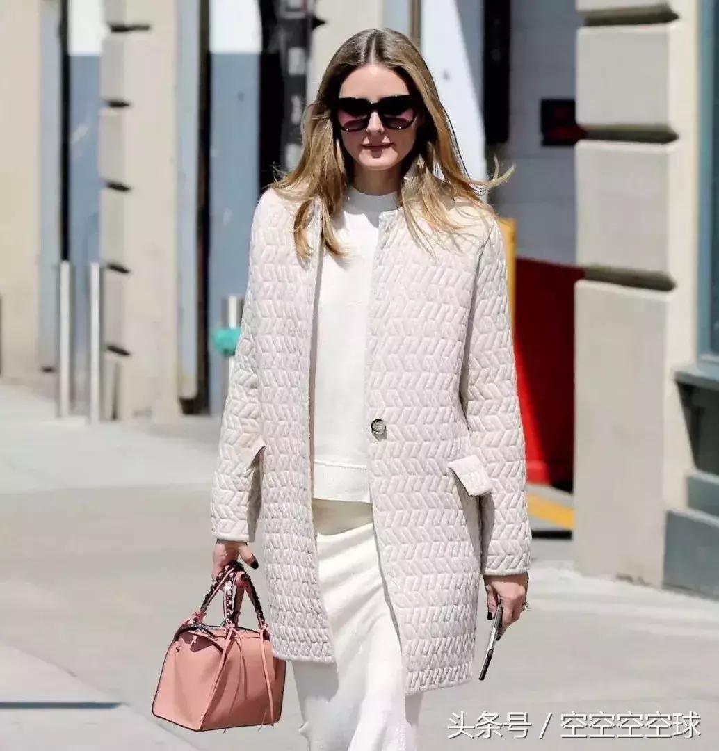 肩宽胸小腰细如何穿衣服,胸小肩宽腿短咋穿