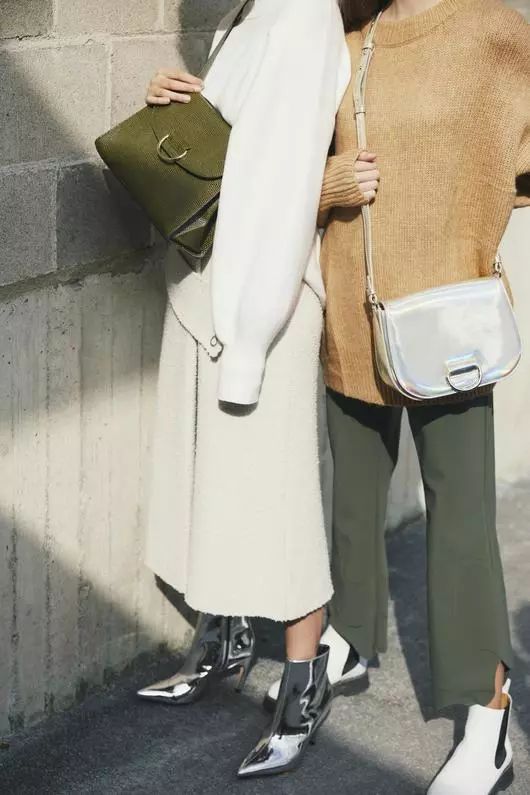 适合秋冬的轻奢小众包包,又好看又洋气的包包爆款