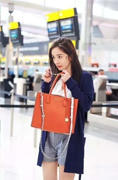 适合秋冬的轻奢小众包包,又好看又洋气的包包爆款