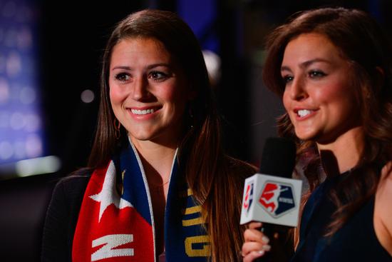 美国姑娘的真情自白：我身材有啥好看的？看我踢球吧！