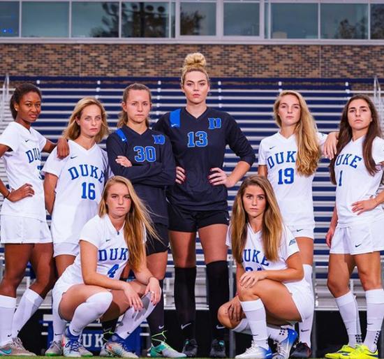 美国姑娘的真情自白：我身材有啥好看的？看我踢球吧！