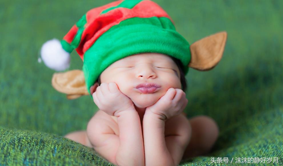 小宝宝眼睛斜视怎么治疗,发现宝宝斜视