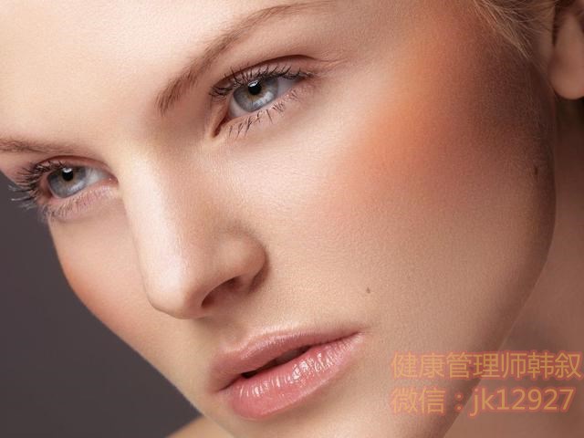 鼻子螨虫痘是怎样的,鼻子两侧有小痘痘是螨虫吗