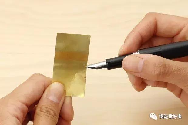 钢笔笔尖怎么调整写字好看,钢笔书写不流畅怎样快速解决