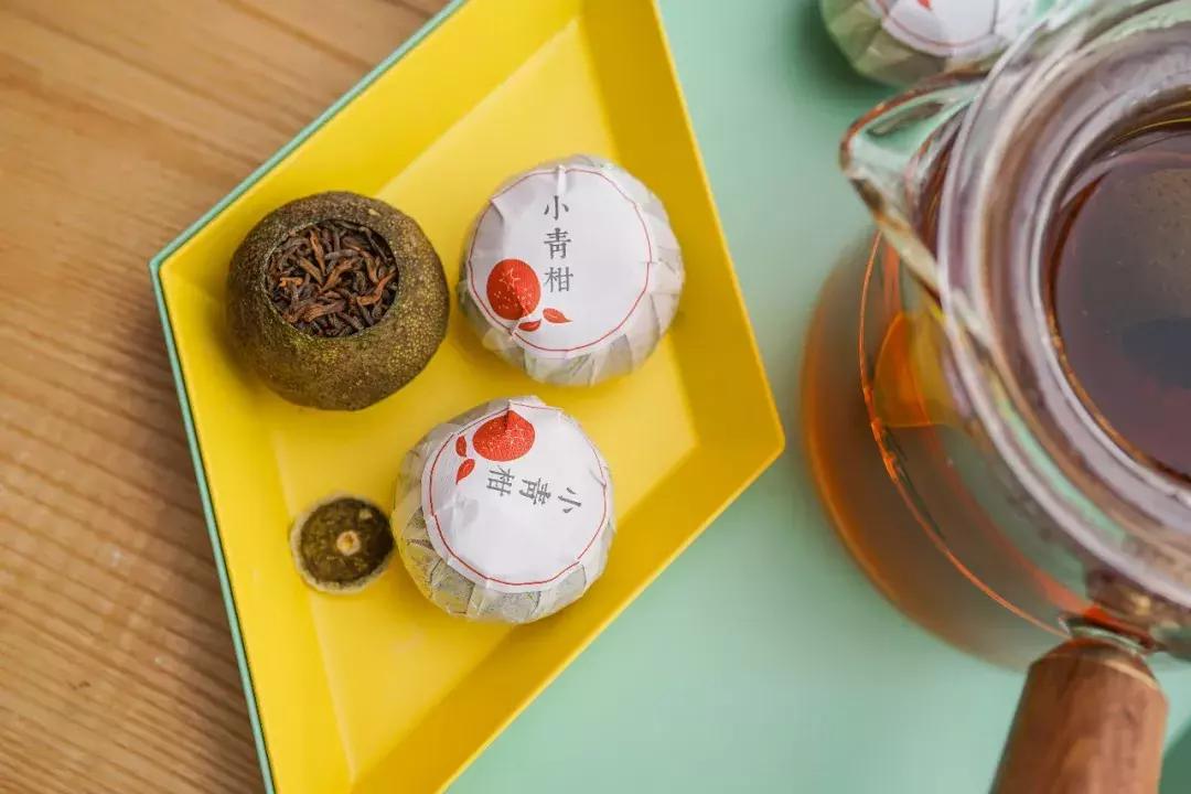 喝水一定要选择一个好杯子,选杯子颜色重要还是图案重要