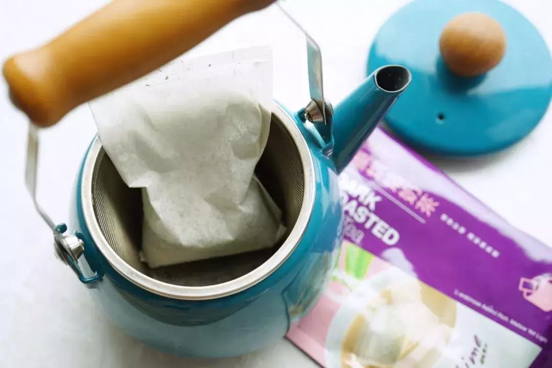 喝水一定要选择一个好杯子,选杯子颜色重要还是图案重要