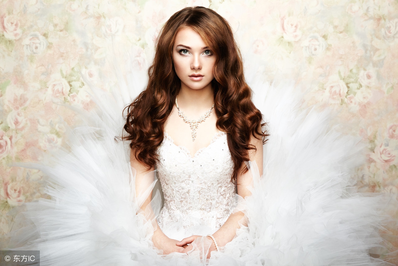 鸡哪年运势最好,鸡年鸡时生人有啥说法