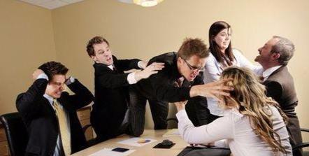 怎么对付别人家的熊孩子,如何与欺负你的同事相处