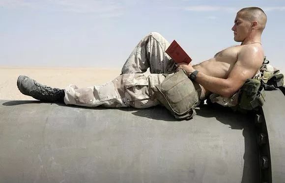 陈冠希卡西欧全黑,陈冠希戴卡西欧的手表