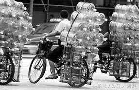 送水工能挣多少,送水工一天的收入