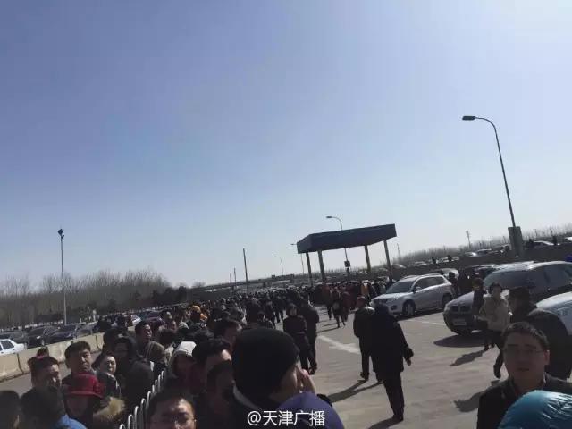 不用跑大厅网上就可以申报了,手机上怎么办理进京证