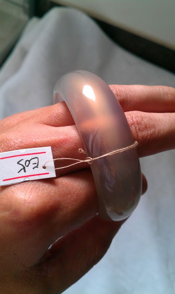 玉缺水后会是什么样,容易失水的玉