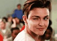 同样的眼霜可以早晚吗,同一款眼霜可以连续用多久