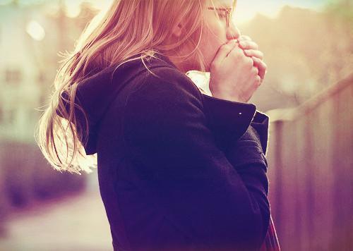 小姨子每天穿不同衣服,小姨子总住在自己家好吗