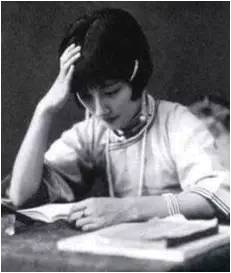 温柔小嘴，性感大嘴，您说说哪个更美？