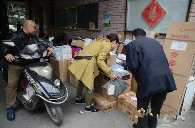她叫静静女生版,她叫静静原唱完整版